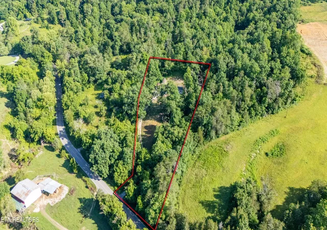 Homes for sale in Luttrell, TN | 409 Bull Run Rd, Luttrell, TN 37779 | MLS# 3243737