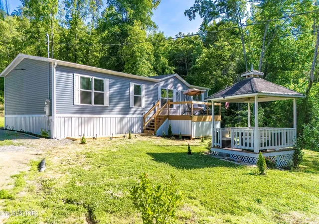 Homes for sale in Luttrell, TN | 409 Bull Run Rd, Luttrell, TN 37779 | MLS# 3243737