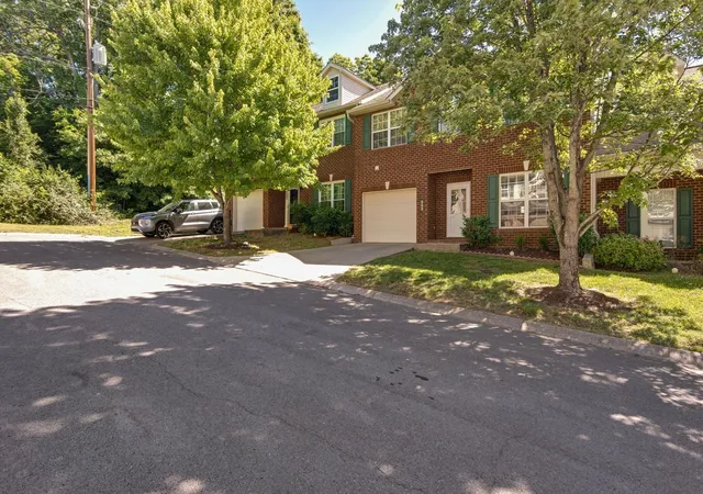28th image of 303 Nashboro Greens Way, Nashville, TN 37217 | MLS# 3245168