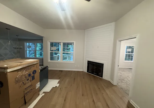 Photo 4 of Single family home for sale at 309 Tisha Ct, Clarksville, TN 37042 | MLS# 3244476 | Listing updated on 2026-09-21