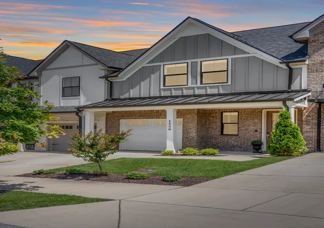 Homes for sale in Thompsons Station, TN | 1556 Nickelby Pl, Thompsons Station, TN 37179 | MLS# 3246711