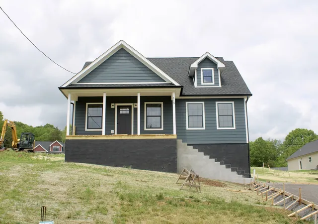 Homes for sale in Gordonsville, TN | 118 Crows Hill Dr, Gordonsville, TN 38563 | MLS# 3244454