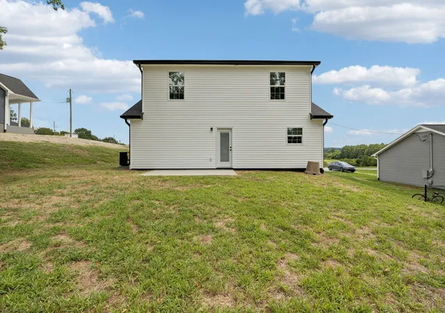 Homes for sale in Gordonsville, TN | 150 Alice Preston Loop, Gordonsville, TN 38563 | MLS# 3244982