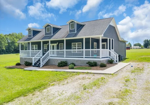 Homes for sale in Estill Springs, TN | 4855 Winchester Hwy, Estill Springs, TN 37330 | MLS# 3243839
