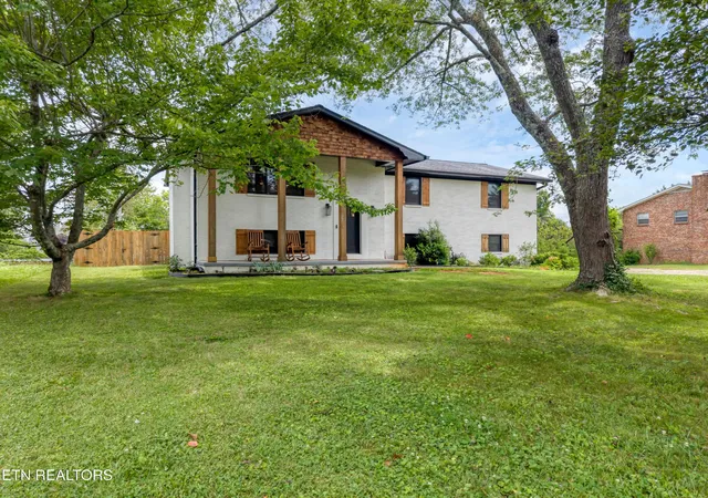 2nd image of 1207 Lenore Lane, Maryville, TN 37804 | MLS# 3243780