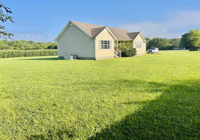 Homes for sale in Manchester, TN | 183 Grosch Dr, Manchester, TN 37355 | MLS# 3244081