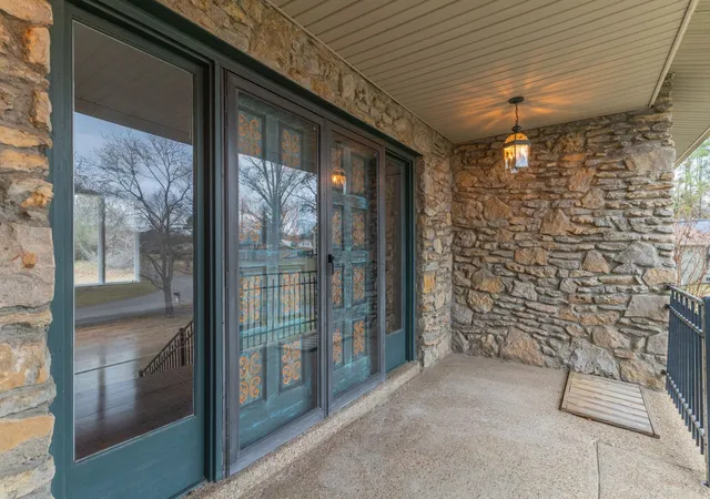 Photo 3 of Single family home for sale at 118 Sun Valley Rd, Mount Juliet, TN 37122 | MLS# 3262676 | Listing updated on 2026-10-04