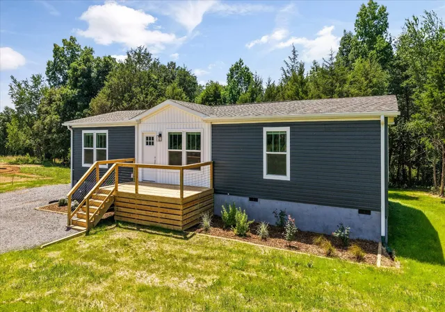 Homes for sale in Niota, TN | 291 County Road 334, Niota, TN 37826 | MLS# 3255893