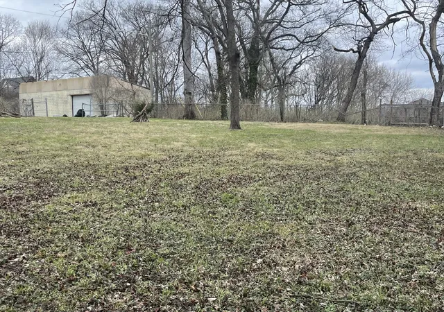 2nd image of 420 Mallory St, Nashville, TN 37203 | MLS# 3299430
