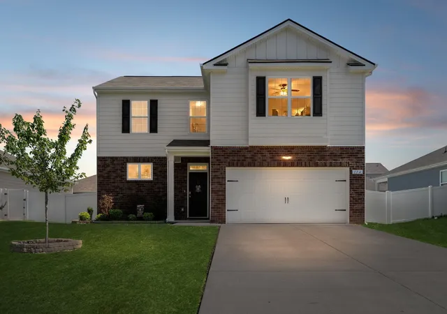 Homes for sale in Chapel Hill, TN | 114 Stammer Farms Blvd, Chapel Hill, TN 37034 | MLS# 3244499