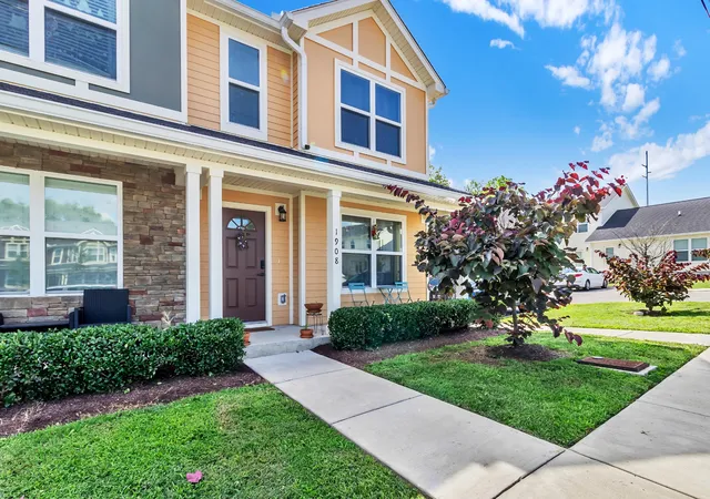 Homes for sale in Madison, TN | 1908 Lombardia Ln, Madison, TN 37115 | MLS# 3246352
