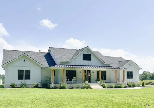 3rd image of 320 Ridge Ln, Monterey, TN 38574 | MLS# 3245118