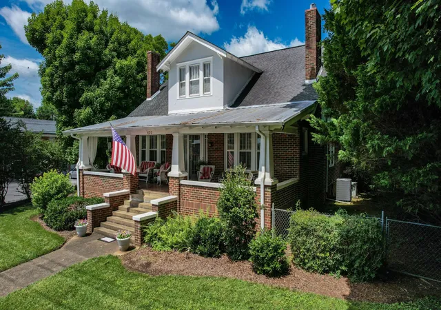 Photo 2 of Single family home for sale at 431 Highland Ave Nw, Cleveland, TN 37311 | MLS# 3243878 | Listing updated on 2026-08-17