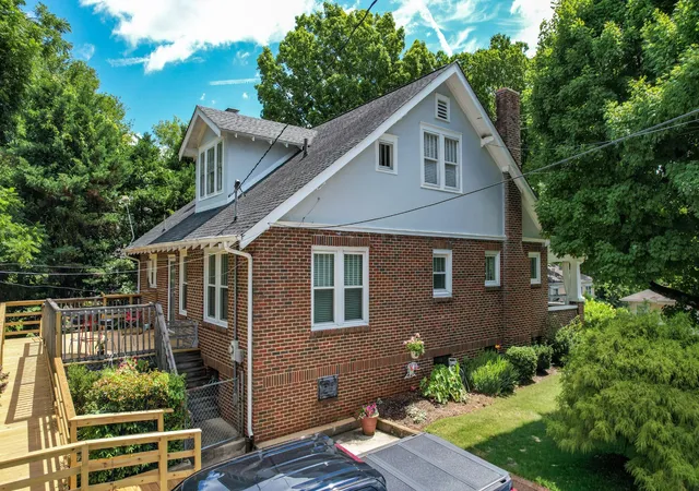 Photo 3 of Single family home for sale at 431 Highland Ave Nw, Cleveland, TN 37311 | MLS# 3243878 | Listing updated on 2026-08-17