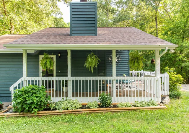 Homes for sale in Kingston Springs, TN | 1185 Whippoorwill Dr, Kingston Springs, TN 37082 | MLS# 3269882