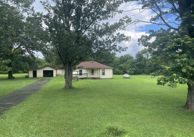 3rd image of 462 County Farm Rd, Murfreesboro, TN 37127 | MLS# 3301901