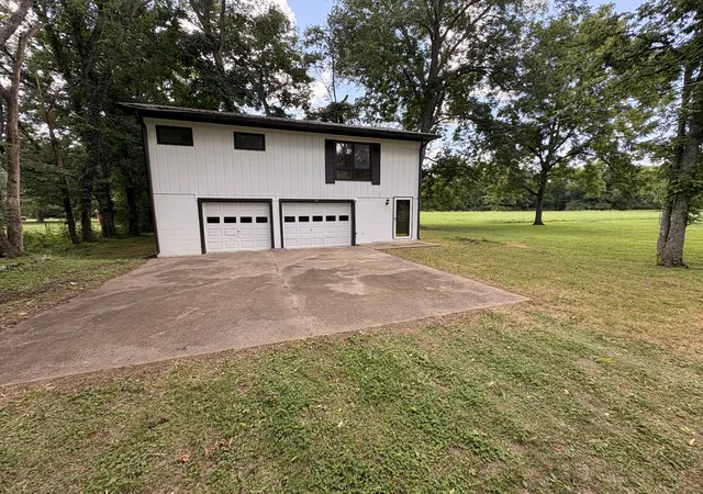 Homes for sale in Pulaski, TN | 114 Tollgate Rd, Pulaski, TN 38478 | MLS# 3255935