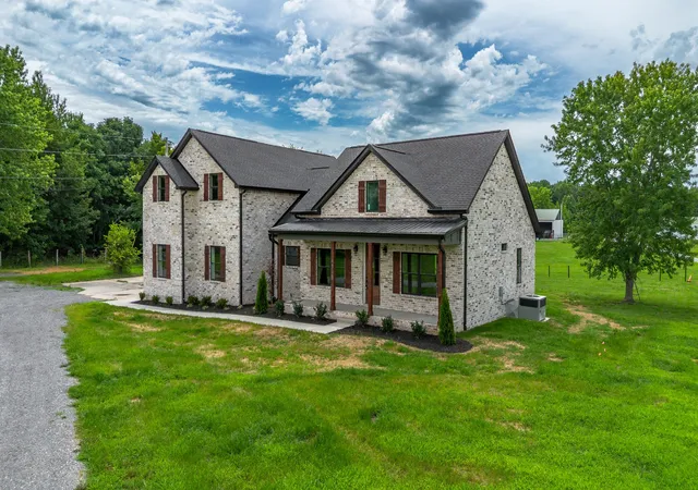 Photo 2 of Single family home for sale at 4398 Woodrow Wilson Rd, Springfield, TN 37172 | MLS# 3246626 | Listing updated on 2026-09-12