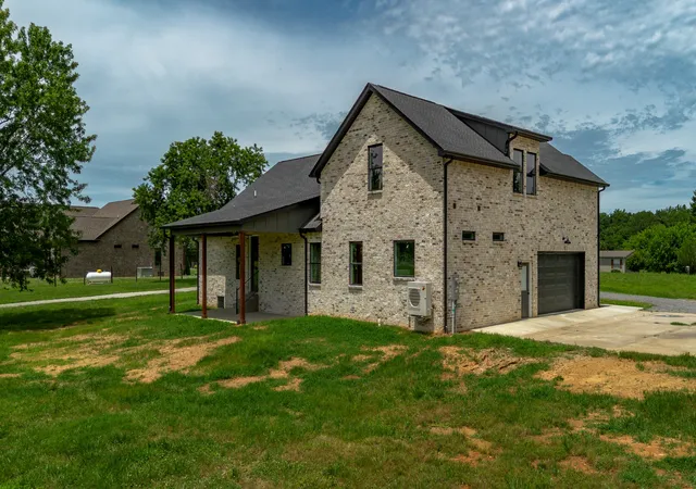 Photo 3 of Single family home for sale at 4398 Woodrow Wilson Rd, Springfield, TN 37172 | MLS# 3246626 | Listing updated on 2026-09-12