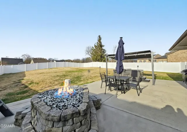 2nd image of 118 Van Gilder Wy, Seymour, TN 37865