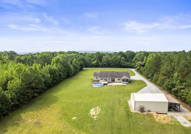Homes for sale in Winchester, TN | 206 Knott Rd, Winchester, TN 37398 | MLS# 3246404