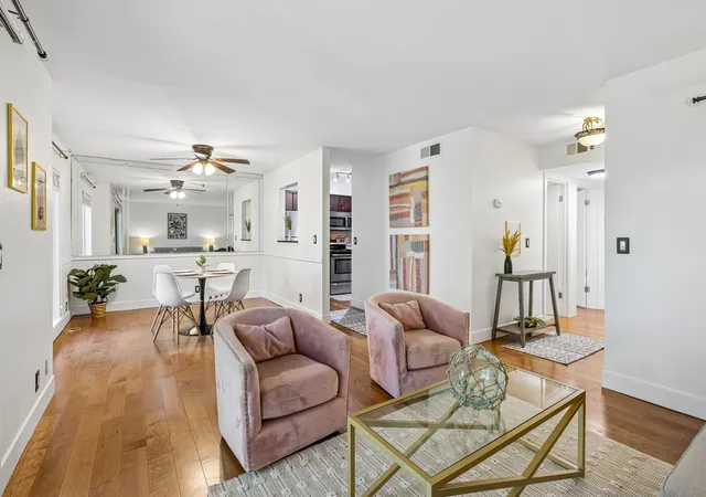 Photo 1 of Condo for sale at 243 Summit Ridge Dr, Nashville, TN 37215 | MLS# 3245287 | Listing updated on 2026-09-13