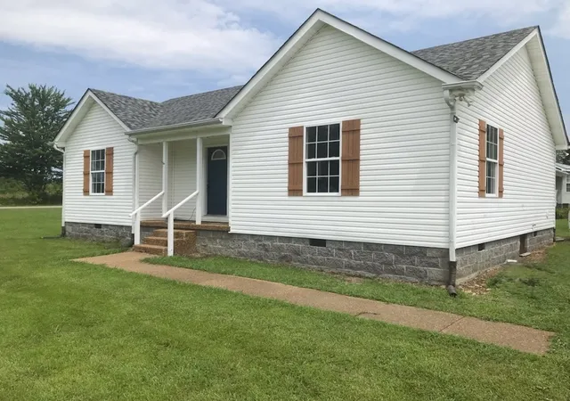 2nd image of 103 Robin Hood Rd, Hohenwald, TN 38462 | MLS# 3244079