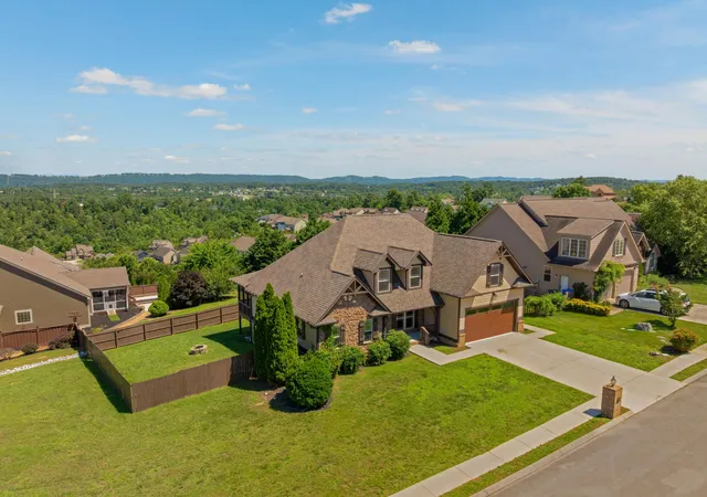 3rd image of 8155 Burgundy Circle, Chattanooga, TN 37421 | MLS# 3244071