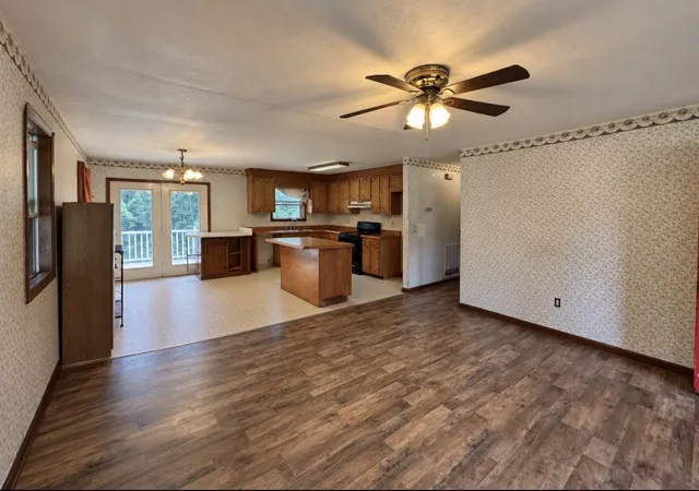 Photo 3 of Single family home for sale at 193a A W Schmidt Rd, Tennessee Ridge, TN 37178 | MLS# 3244099 | Listing updated on 2026-09-05