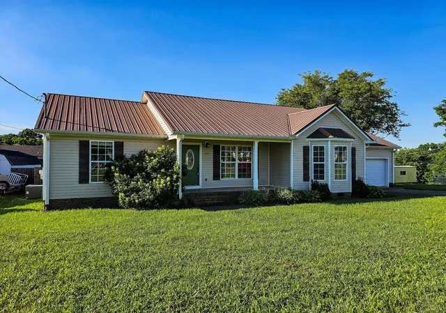 Homes for sale in Bell Buckle, TN | 105 Twin Oaks Dr, Bell Buckle, TN 37020 | MLS# 3244854