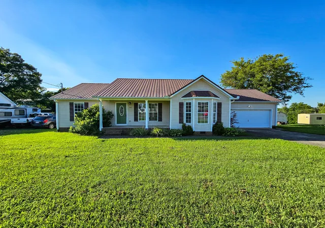 Homes for sale in Bell Buckle, TN | 105 Twin Oaks Dr, Bell Buckle, TN 37020 | MLS# 3244854