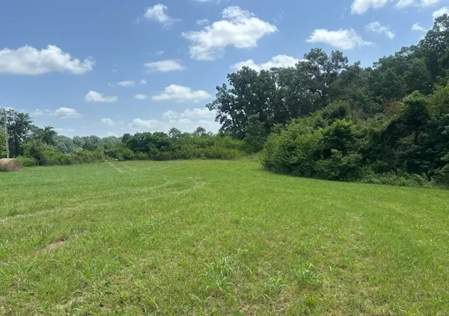 Homes for sale in Westmoreland, TN | 125 Floyd Graves Rd, Westmoreland, TN 37186 | MLS# 3244343