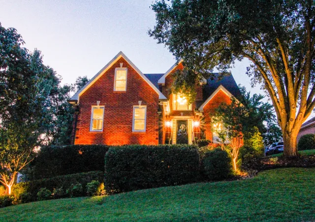 Homes for sale in Nashville, TN | 7229 River Bend Rd, Nashville, TN 37221 | MLS# 3246098