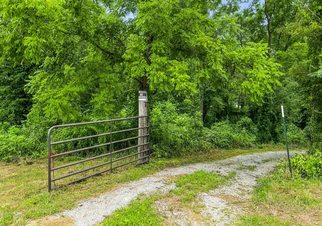 31st image of 563 Sunset Point Rd, Mc Minnville, TN 37110 | MLS# 3264013