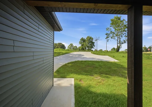 2nd image of 1496 Jones Creek Rd, Dickson, TN 37055 | MLS# 3244126