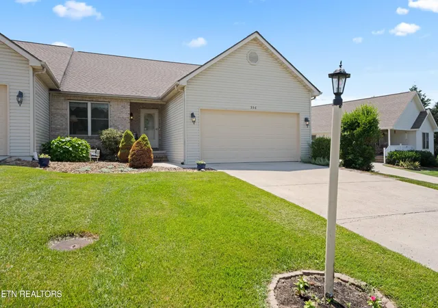 1st image of 556 Woodgate Dr, Crossville, TN 38571 | MLS# 3244128