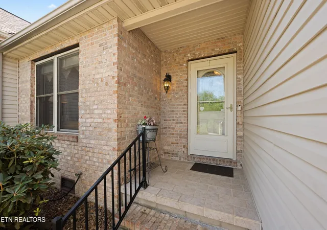3rd image of 556 Woodgate Dr, Crossville, TN 38571 | MLS# 3244128