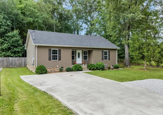 2nd image of 727 Marbury Rd, Tullahoma, TN 37388 | MLS# 3244357