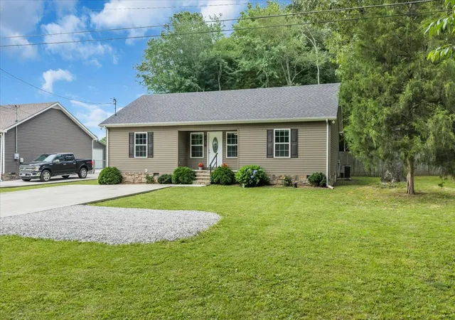 3rd image of 727 Marbury Rd, Tullahoma, TN 37388 | MLS# 3244357