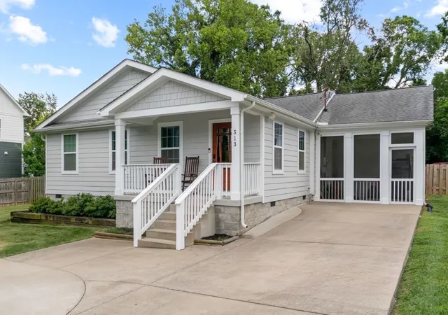 Photo 3 of Single family home for sale at 513 Rosedale Ave, Nashville, TN 37211 | MLS# 3245683 | Listing updated on 2026-09-18