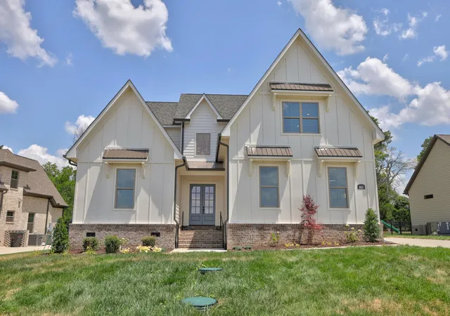 3rd image of 8 Martha Washington Way, Murfreesboro, TN 37130 | MLS# 3260407