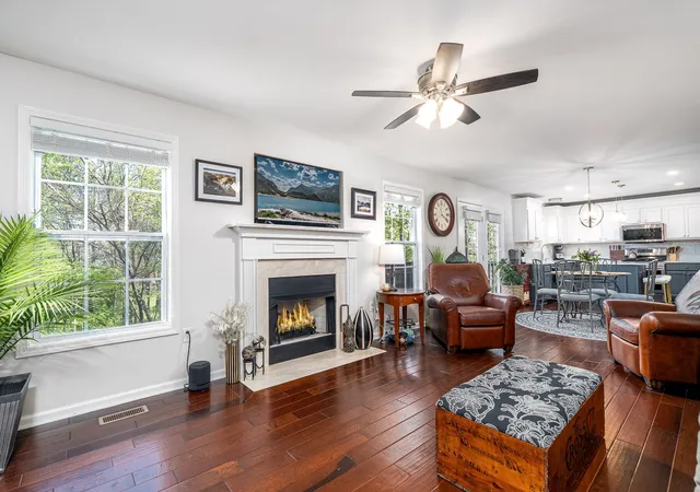 3rd image of 2102 Burgess Ln, Spring Hill, TN 37174 | MLS# 3247946