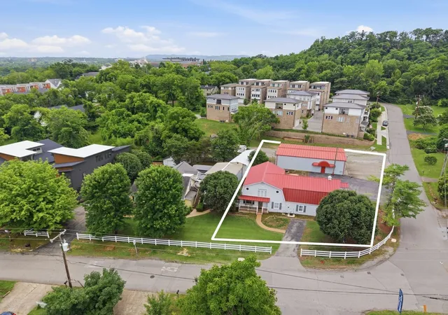 Photo 2 of Single family home for sale at 5717 Maudina Ave, Nashville, TN 37209 | MLS# 3244313 | Listing updated on 2026-08-26