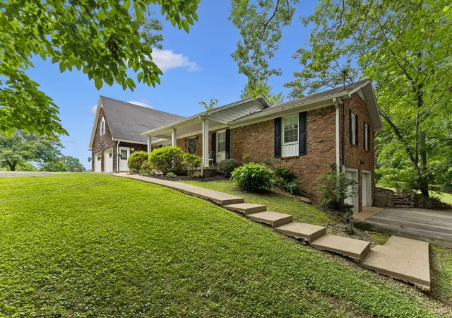5th image of 110 Jefferson Dr, Columbia, TN 38401 | MLS# 3244436