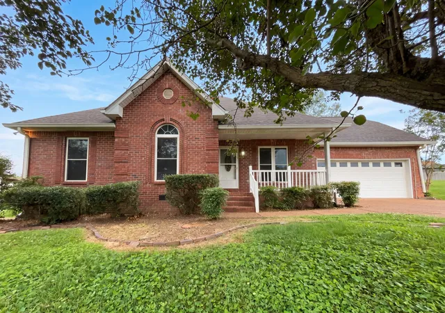 1st image of 215 Wagoners Way, Westmoreland, TN 37186 | MLS# 3244498