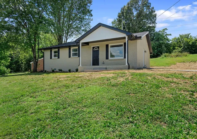 Homes for sale in Woodlawn, TN | 3776 John Taylor Rd, Woodlawn, TN 37191 | MLS# 3244430
