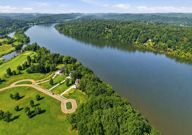 1st image of 2061 Mockingbird Ln, Loudon, TN 37774 | MLS# 3244444