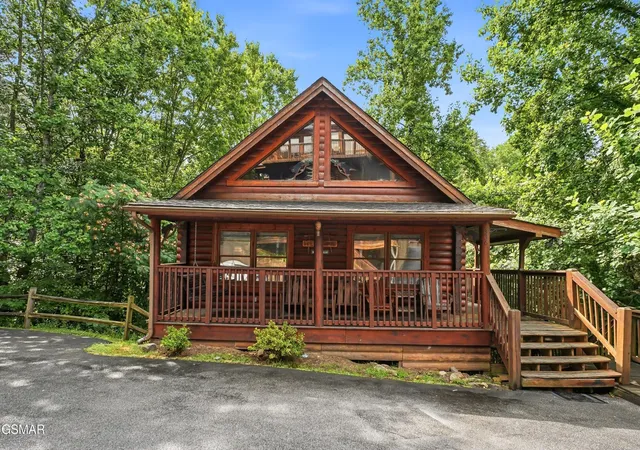 image of 336 Big Bear Way, Pigeon Forge, TN 37863 | MLS# 3304115