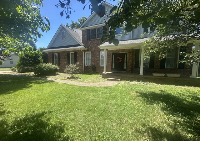 Homes for sale in Hopkinsville, KY | 202 Quincy Dr, Hopkinsville, KY 42240 | MLS# 3244555