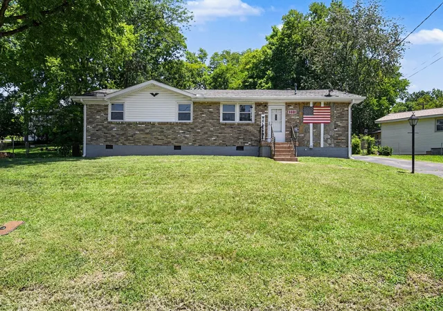 Homes for sale in Hermitage, TN | 8008 Bonnafair Dr, Hermitage, TN 37076 | MLS# 3247596